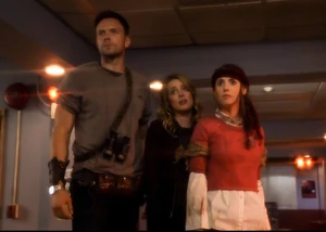 5x05-Jeff Britta Annie treasure