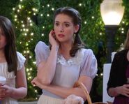 3X11 Annie as Dorothy