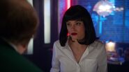 S02E19-Britta pulp fiction