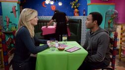 4X11 Troy breaks up with Britta.jpg