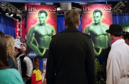 Jeff meets Thoraxis.jpg