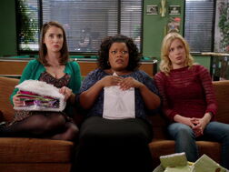 3x12-Annie Shirley Britta.jpg