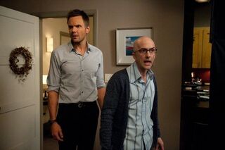 Community-season-4-episode-10-intro-to-knots-3