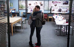 4X11 Troy and Britta hug