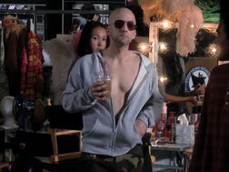 3x08-Dean Pelton outfit 2