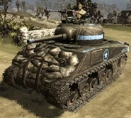 Sherman M4.png (77 KB) Uno Sherman M4 in avanzata