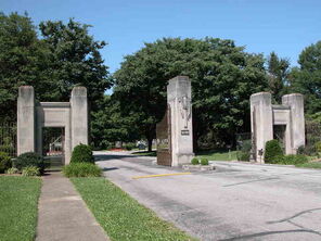 Calvary Cemetery Louisville.jpg