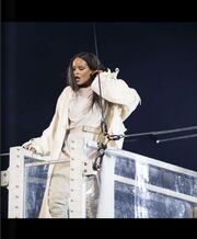 RihannaAntiTourProgram15