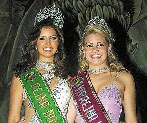 Tatiana Bastidas Reina Mundial del Banano 2005 junto a la Virreina Jessica Torejani.