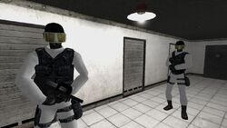 SCP Containment Breach Multiplayer: The Surviving Guard 