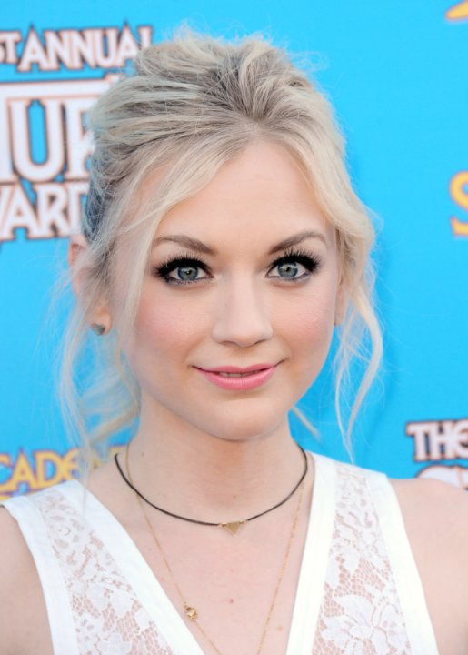 Emily Kinney | Wikia Conviction | Fandom