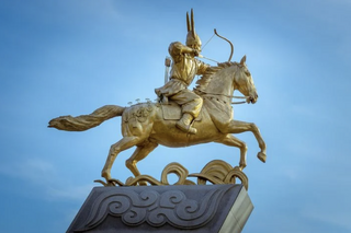 Hwarang statue