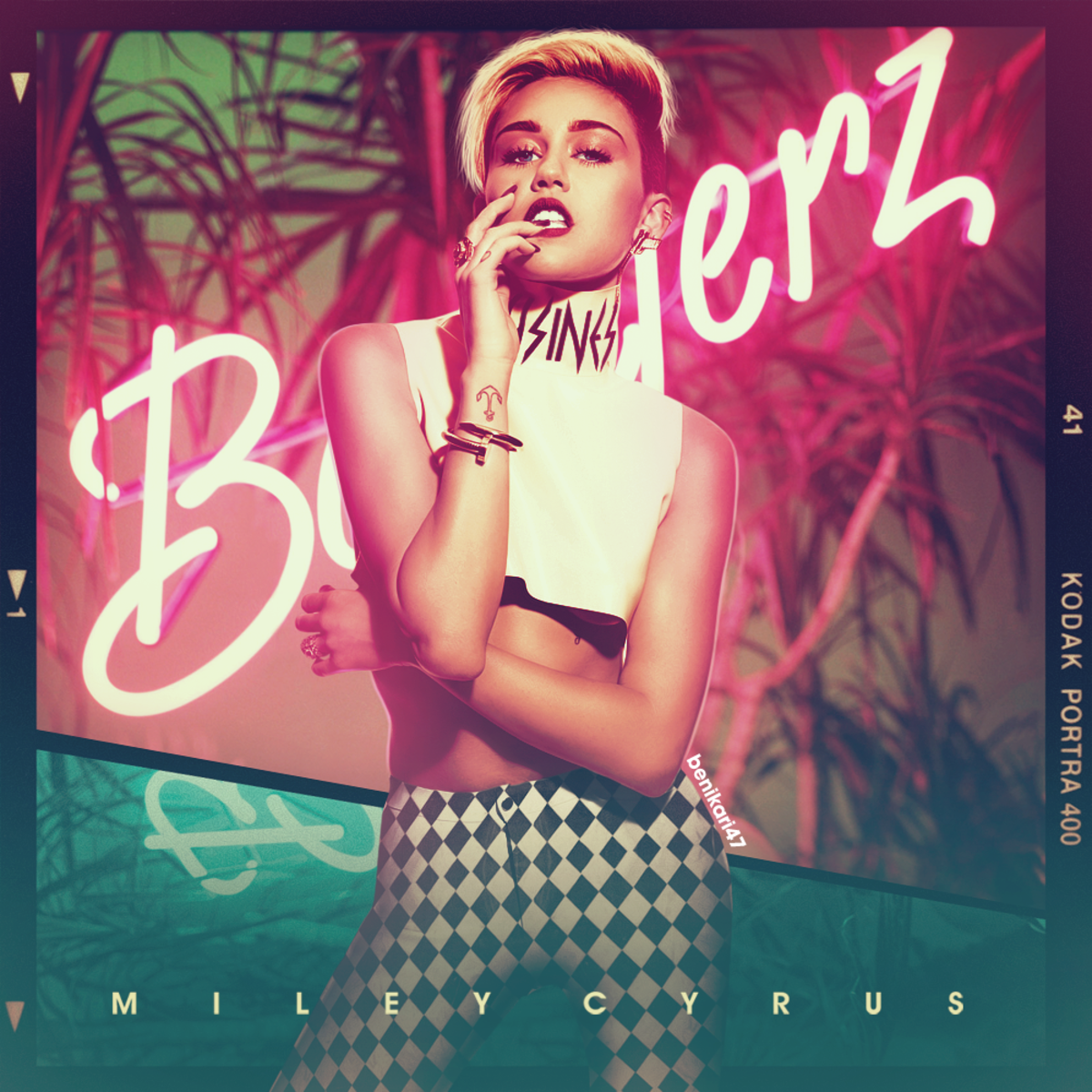 miley cyrus bangerz album cover itunes