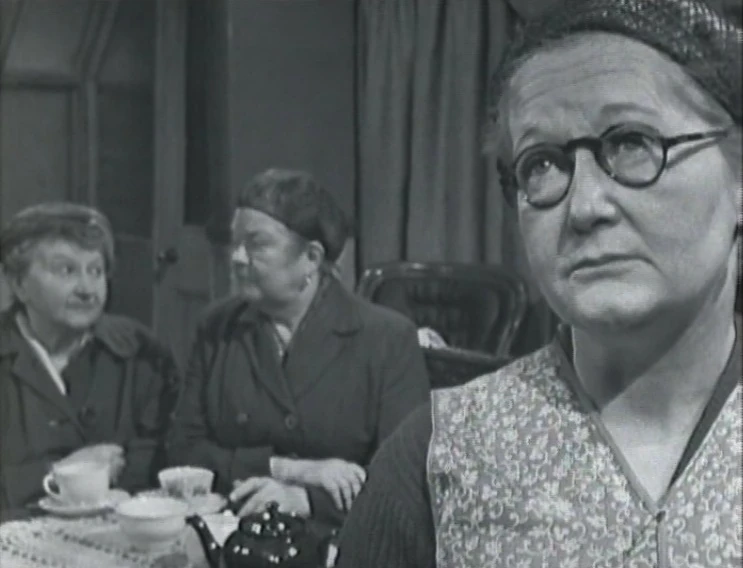 Episode 345 (1st April 1964) Coronation Street Wiki Fandom