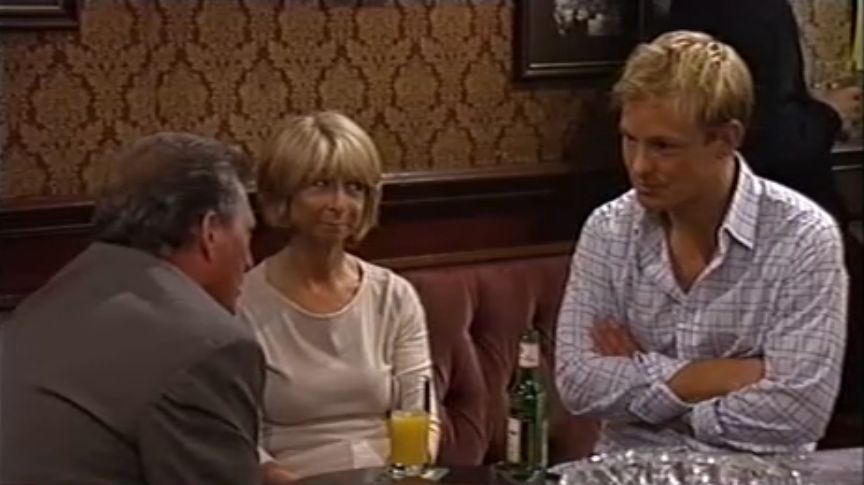 Episode 5493 (28th April 2003), Coronation Street Wiki