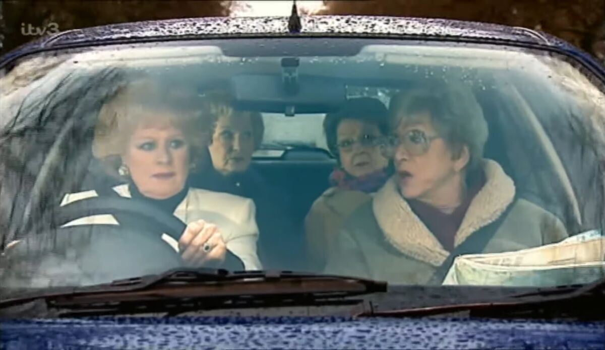 Episode 5220 (25th February 2002) Coronation Street Wiki Fandom