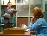 1971: Maxwell calls on Elsie Howard in the checking supervisor's office