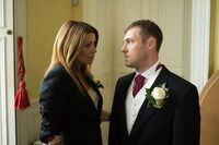 Carla connor rob donovan