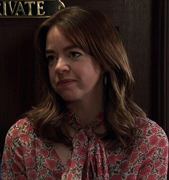 Get Characters Cast Of Coronation Street 2020 Images