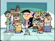 Trixie Tang und hinter ihr noch andere Schüler