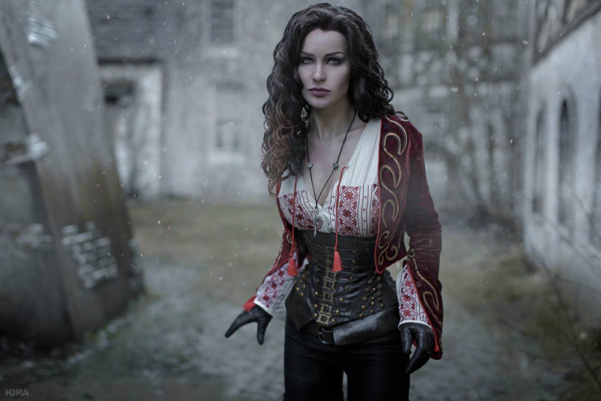 anna valerious costume