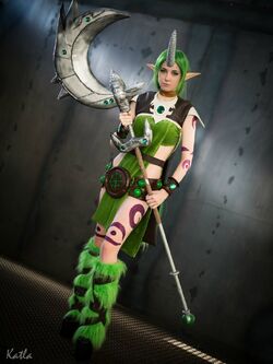 I need her in my life <3 -Arcade Riven Cosplay - Cosplay