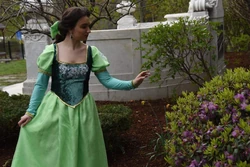 Belle | The Cosplay Wiki | Fandom