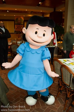 Lucy van Pelt | Costumed Characters Wiki | Fandom