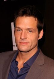 Josh Hopkins Picture