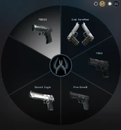 Инвентарь спецназовцев со вторым пистолетом