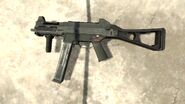 UMP-45, выкинутый на землю