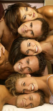 Coupling US cast