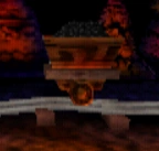 Kaivosvaunu pelissä Crash Bandicoot.