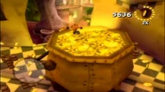 CTTR-HEF 3.jpg (427 KB) The giant pot of gold inside the castle
