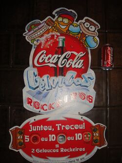 Crazy Bones Coca Cola Geloucos Rockeiros GLITTER TEAL LIPS *Extremely  Rare*