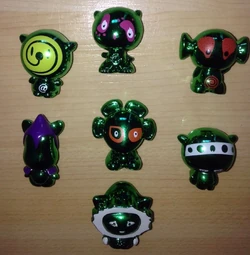 Crazy Bonez GoGo's Crazy Bones Series 2 - 4 Packs Of 3 Pieces With Bonus  Stickers Collectible Toy Packs
