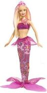 R8528-barbie-mermaid-tale-merliah-doll-e-necklace