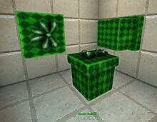 Creativerse gift box green 2019-04-23 17-21-10-1656