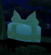 Final Blue Giftbox in-game model, without the glow, at night