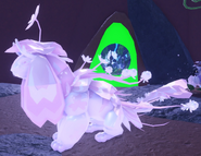 Pearl female Clovilowper