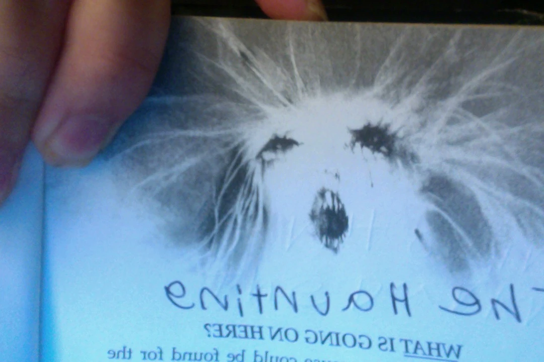 Inside The Haunting Hour: A Haunting That Creeps Into Your Shadow