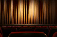 Movie-theater-4609877 1280