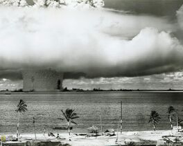 Atombombbikiniatoll6331