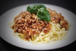 Food-dinner-pasta-spaghetti-8500 (1)