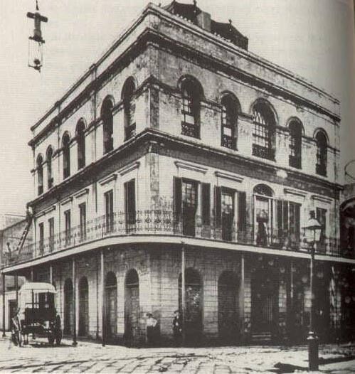 Mansion Lalaurie.jpg