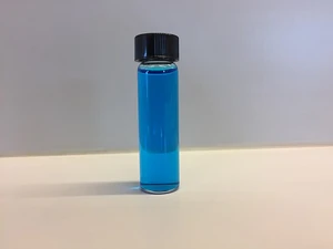 800px-Copper(II) nitrate solution