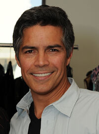 Esai Morales