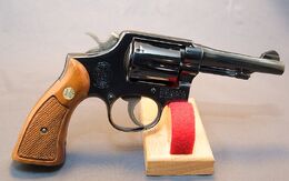 S&W 10 5