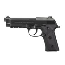 Beretta 92D.