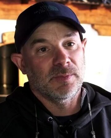 Picture of Andrew Bernstein